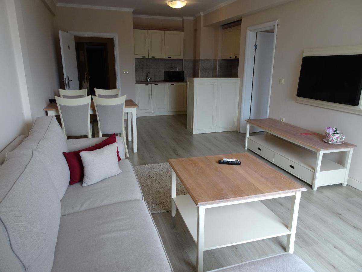 Private Apartments In White Rock Castle バルチク エクステリア 写真