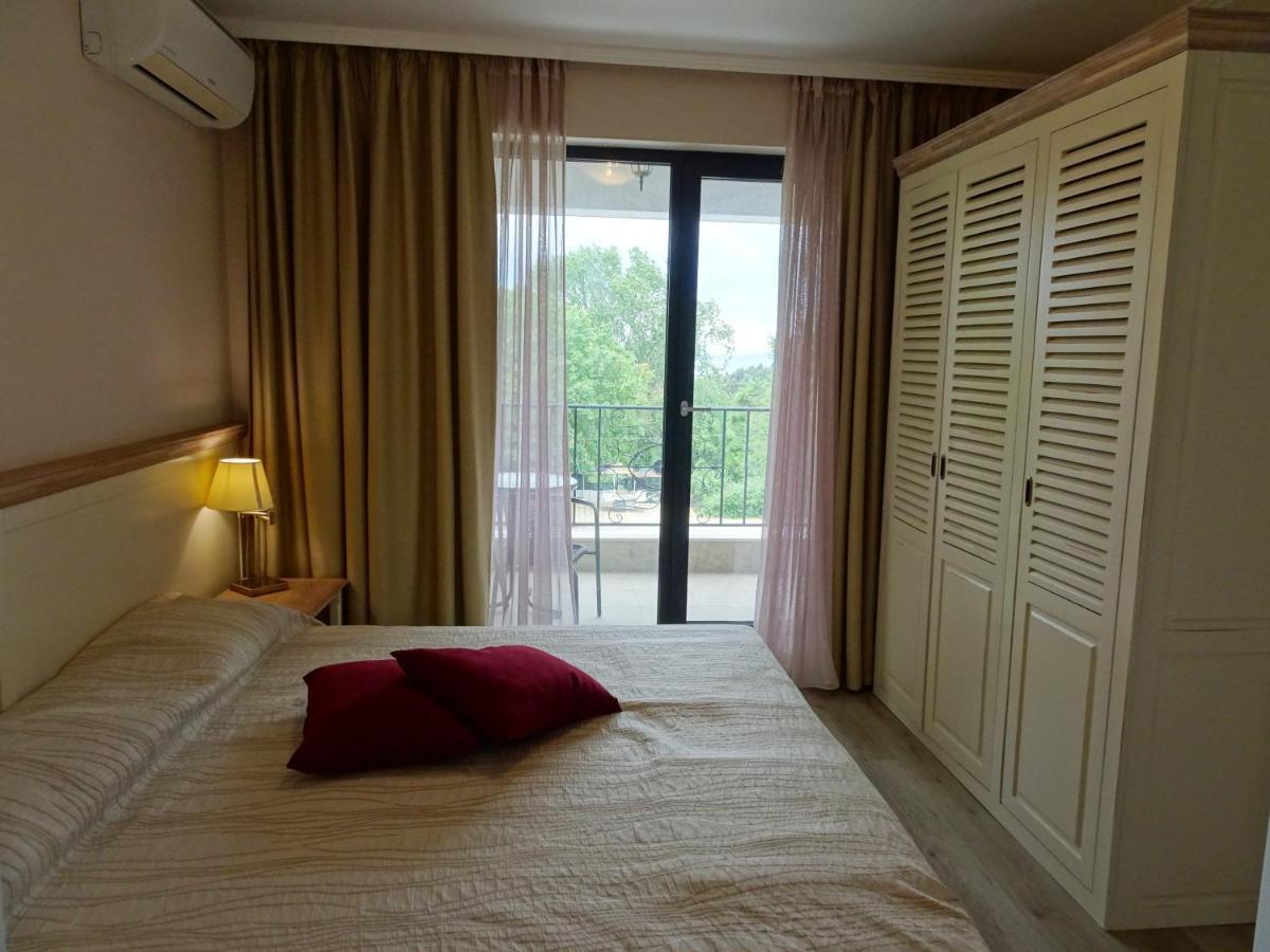 Private Apartments In White Rock Castle バルチク エクステリア 写真