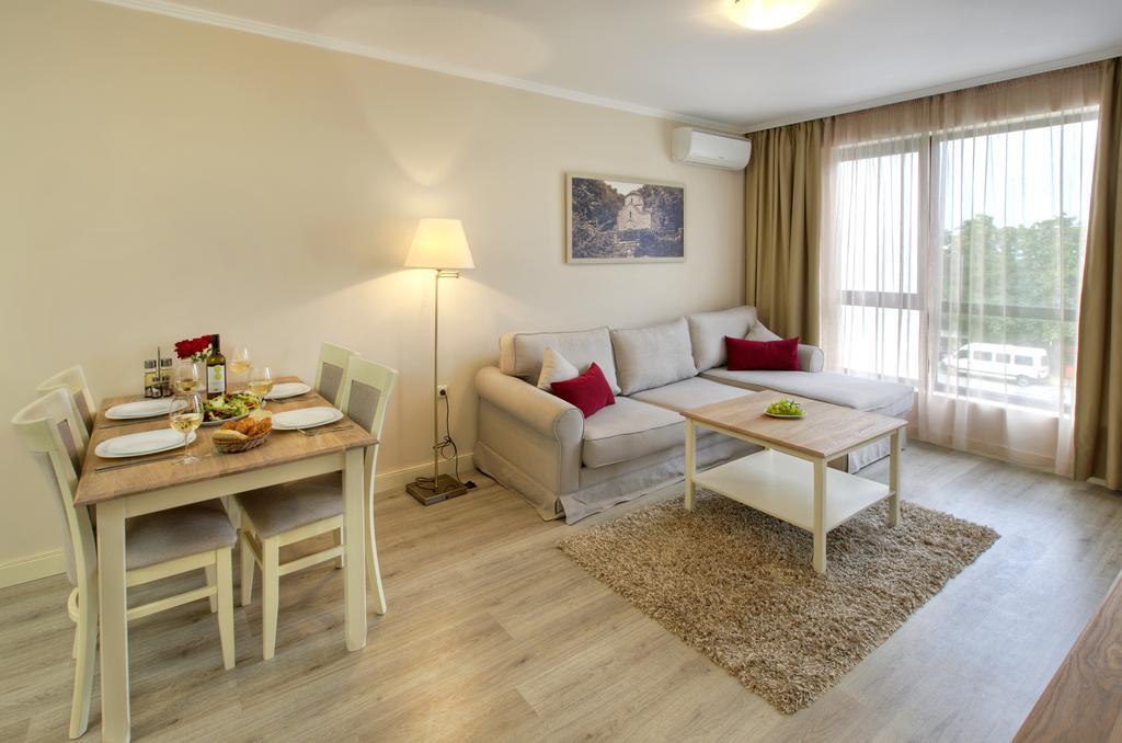 Private Apartments In White Rock Castle バルチク 部屋 写真